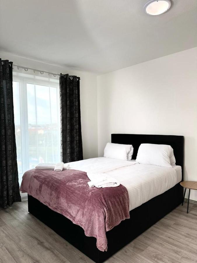 Sky Apartments 503 Plzeň Esterno foto